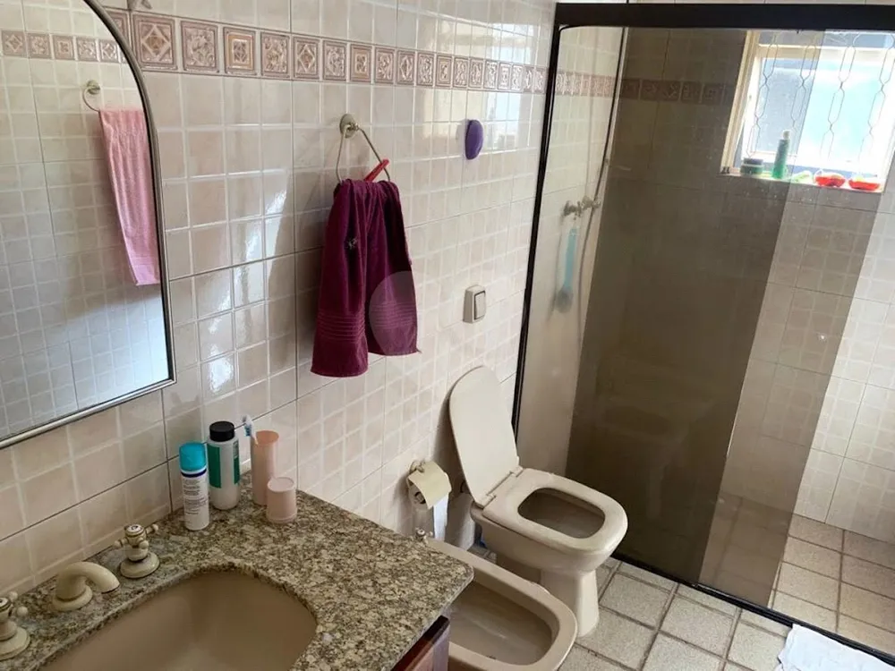 Casa, 3 quartos, 201 m² - Foto 1