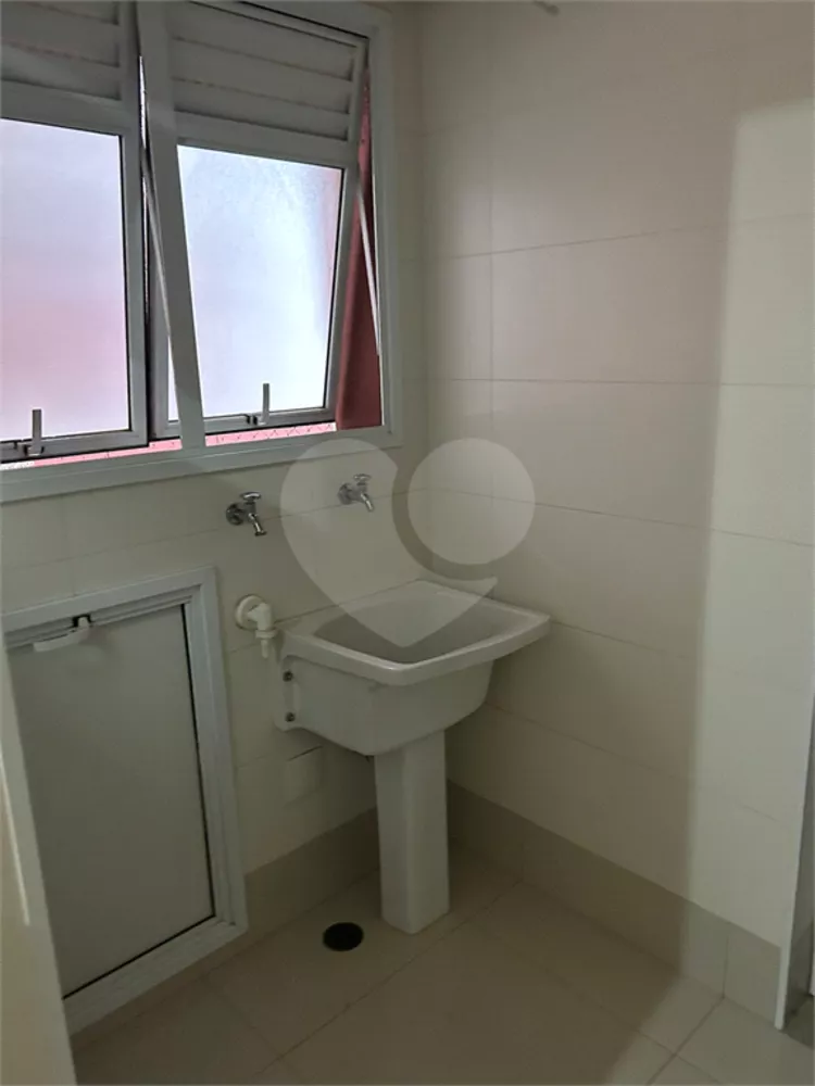 Apartamento à venda com 3 quartos, 112m² - Foto 12