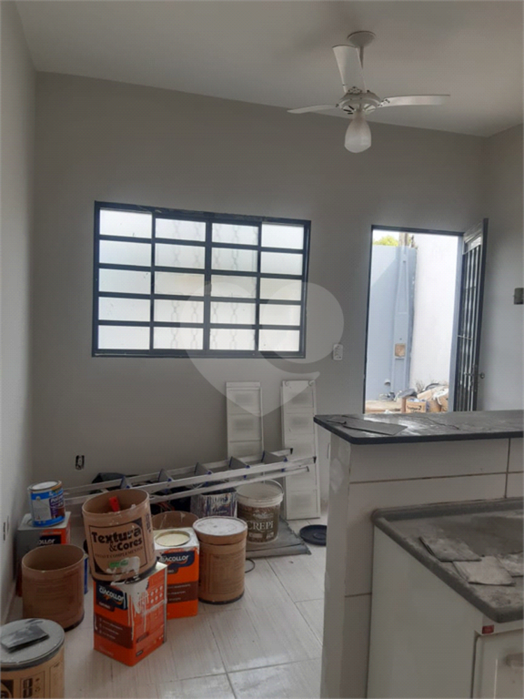 Casa à venda com 2 quartos, 41m² - Foto 2