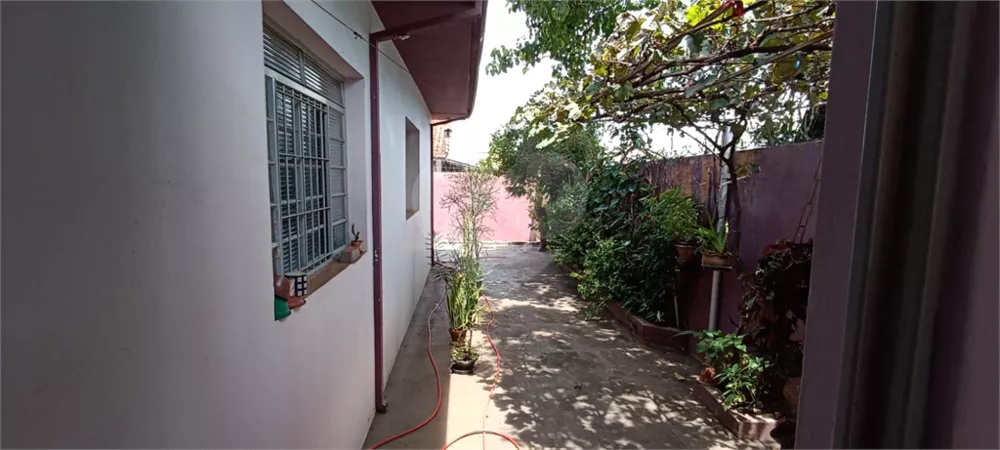 Casa à venda com 3 quartos, 150m² - Foto 13