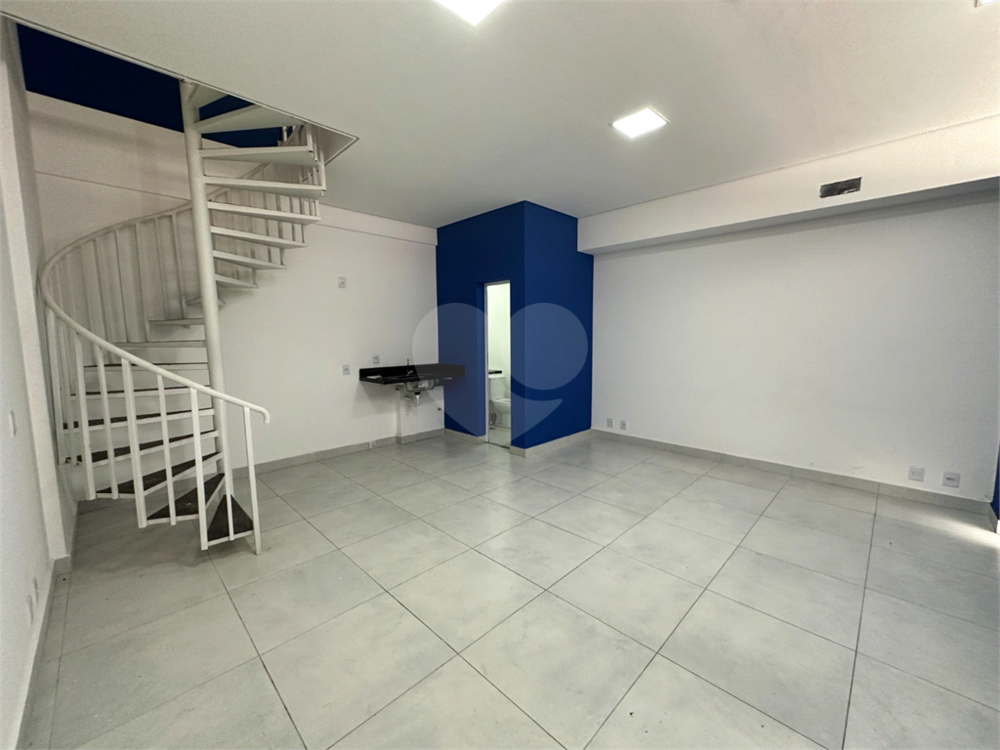 Loja-Salão para alugar com 1 quarto, 102m² - Foto 4