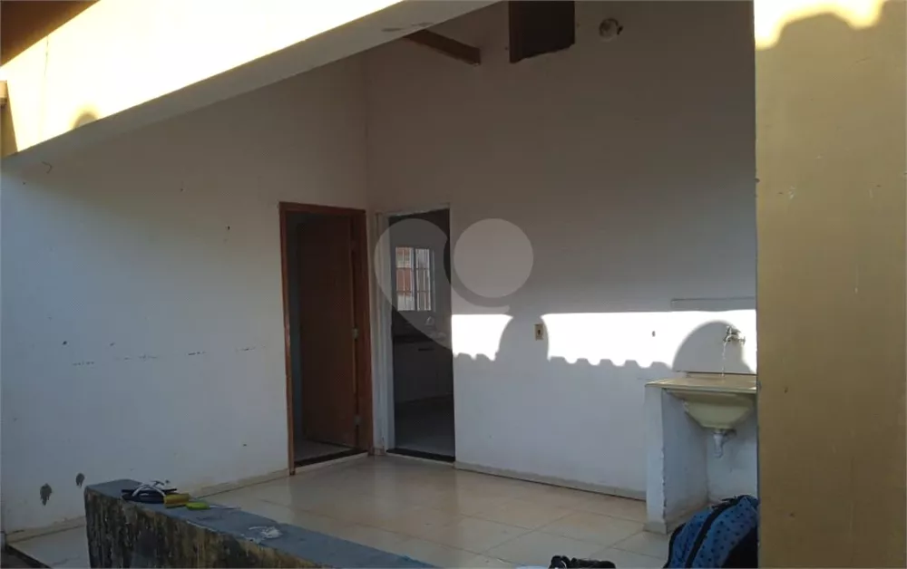 Casa à venda com 4 quartos, 200m² - Foto 6