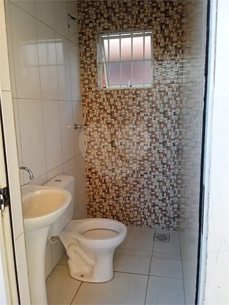 Casa à venda com 4 quartos, 200m² - Foto 8