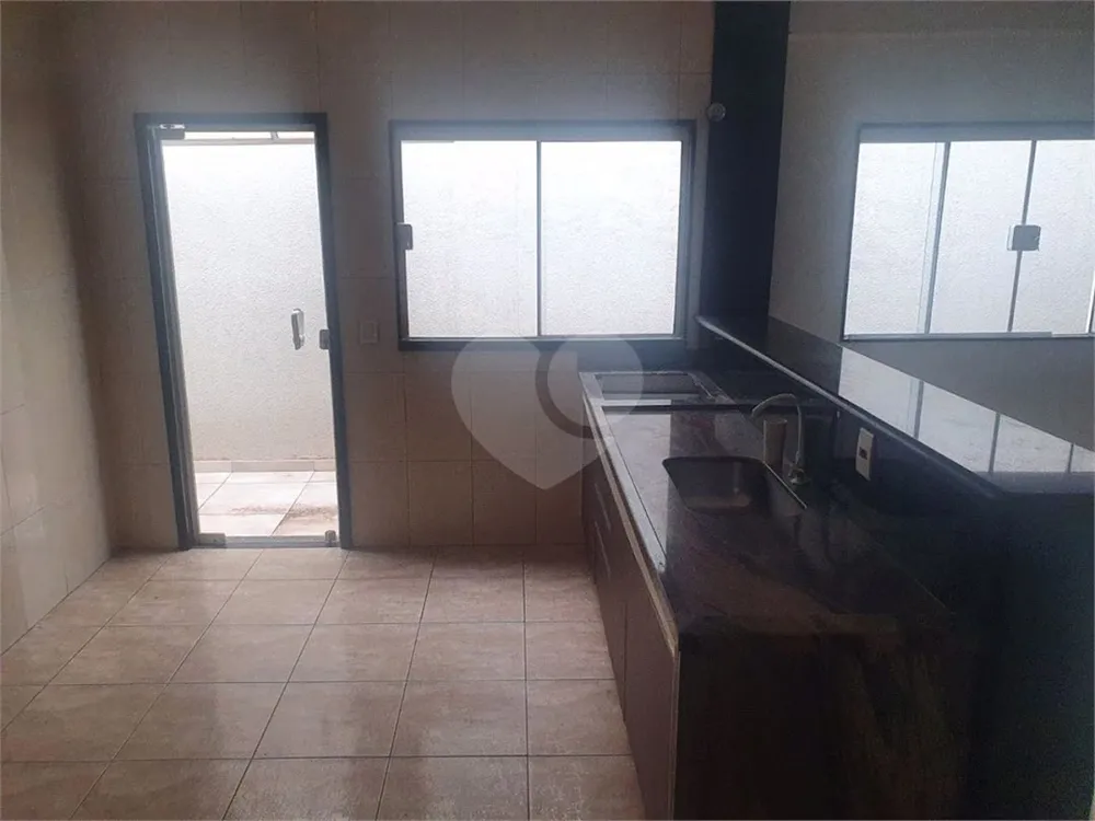 Casa, 3 quartos, 126 m² - Foto 1