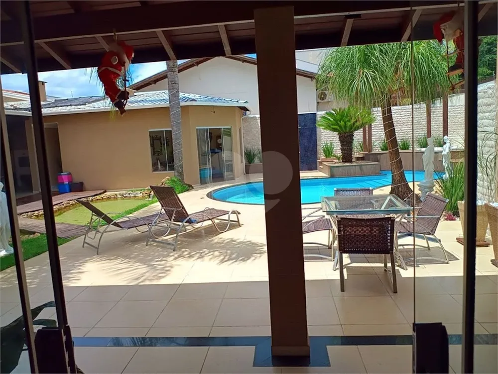 Casa, 3 quartos, 420 m² - Foto 2