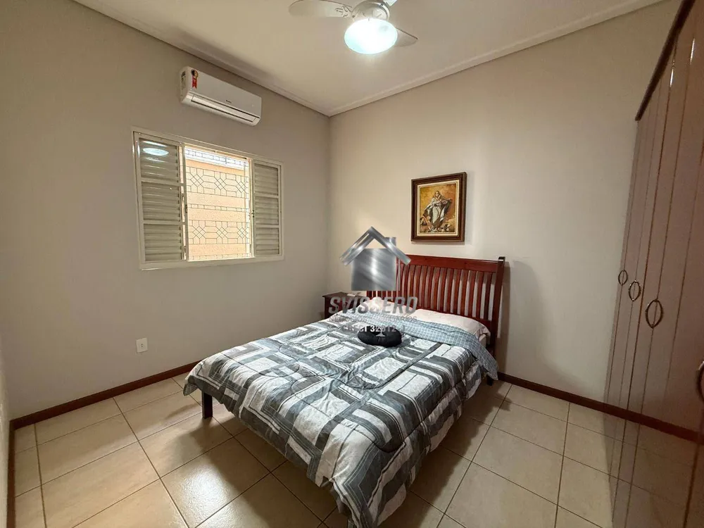 Sobrado, 3 quartos, 270 m² - Foto 2