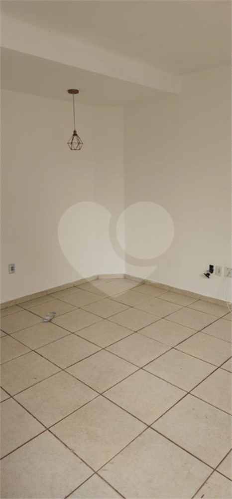 Sobrado à venda com 2 quartos, 85m² - Foto 1