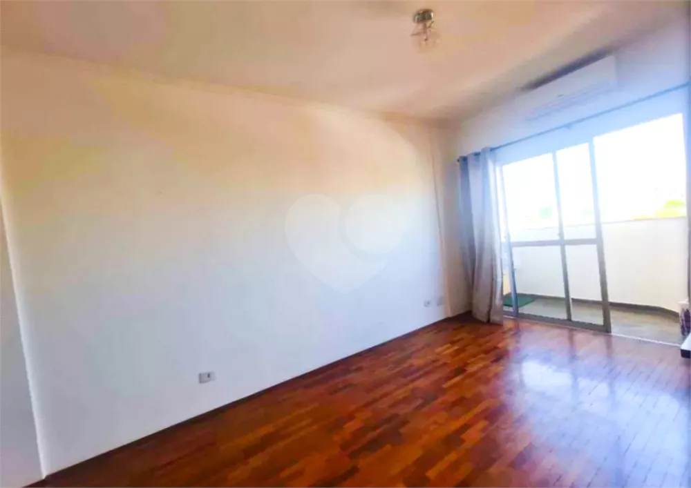 Apartamento à venda com 2 quartos, 72m² - Foto 25