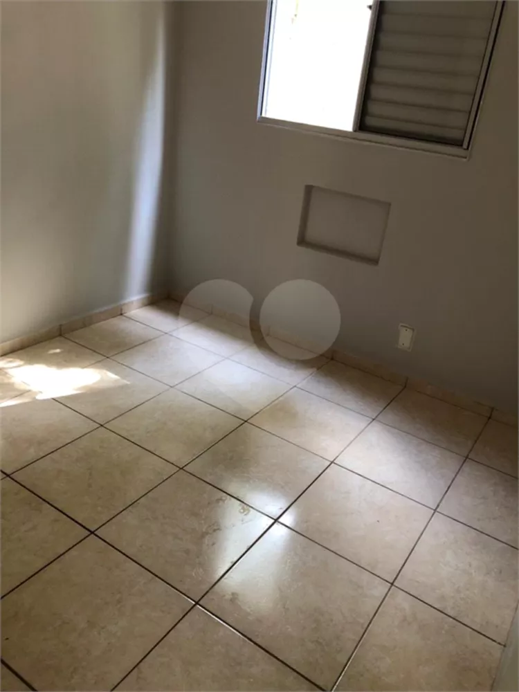 Apartamento à venda com 2 quartos, 47m² - Foto 14