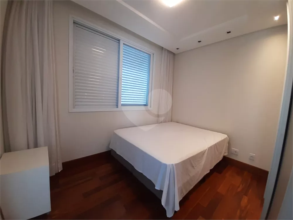 Casa de Condomínio à venda e aluguel com 4 quartos, 360m² - Foto 41