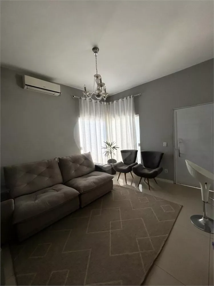 Casa à venda com 3 quartos, 80m² - Foto 3