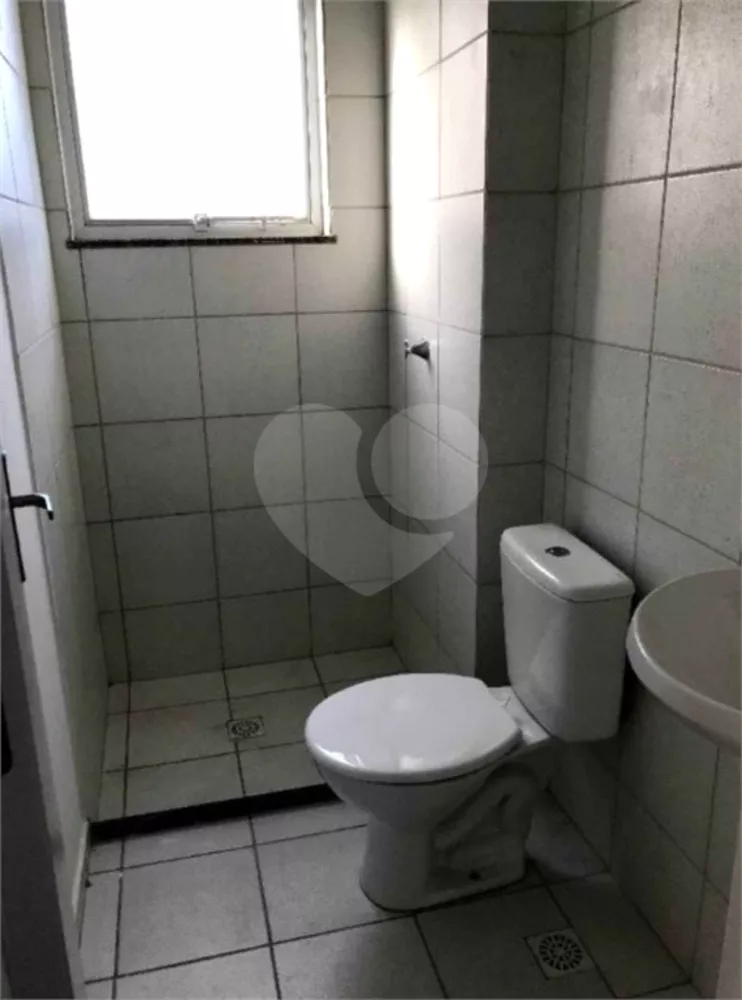 Apartamento à venda com 2 quartos, 47m² - Foto 4