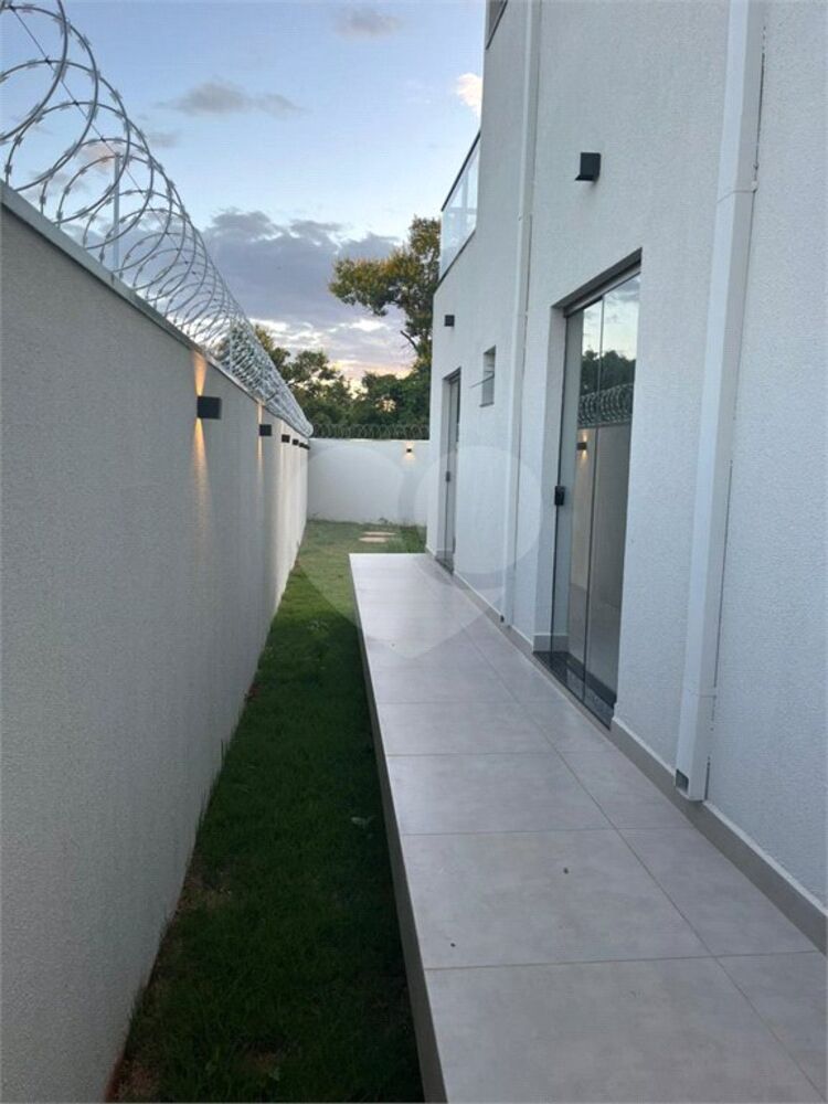 Chácara à venda com 3 quartos, 240m² - Foto 9