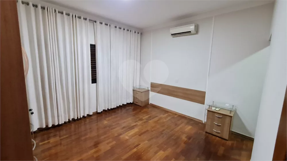 Casa à venda com 2 quartos, 270m² - Foto 17