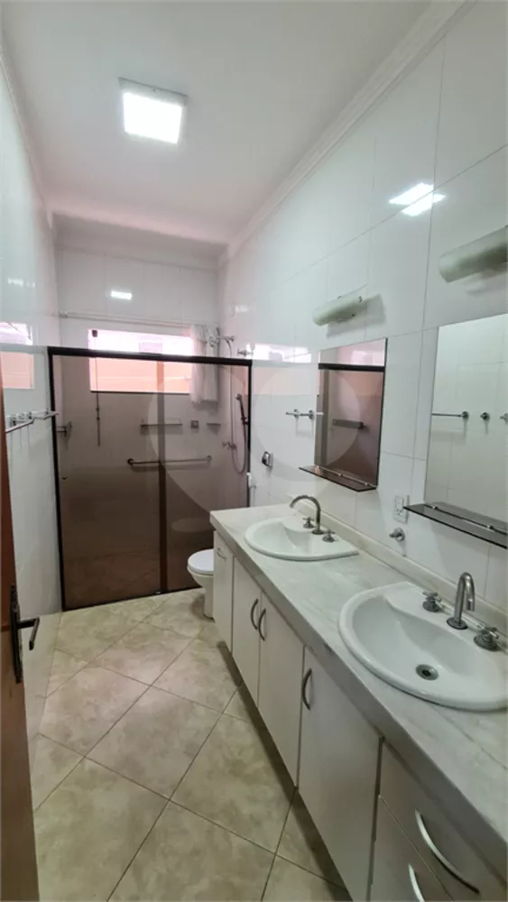 Casa à venda com 2 quartos, 270m² - Foto 26