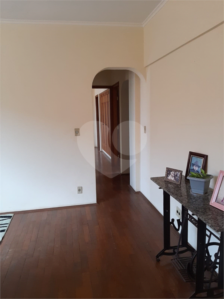 Apartamento à venda com 3 quartos, 100m² - Foto 17