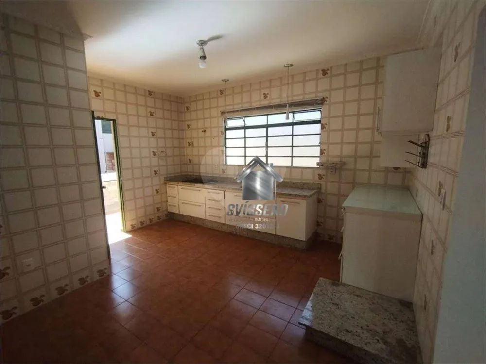 Casa, 3 quartos, 230 m² - Foto 11