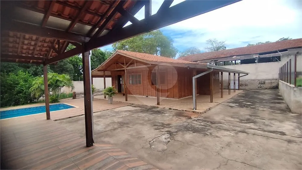 Chácara, 3 quartos, 3350 m² - Foto 1