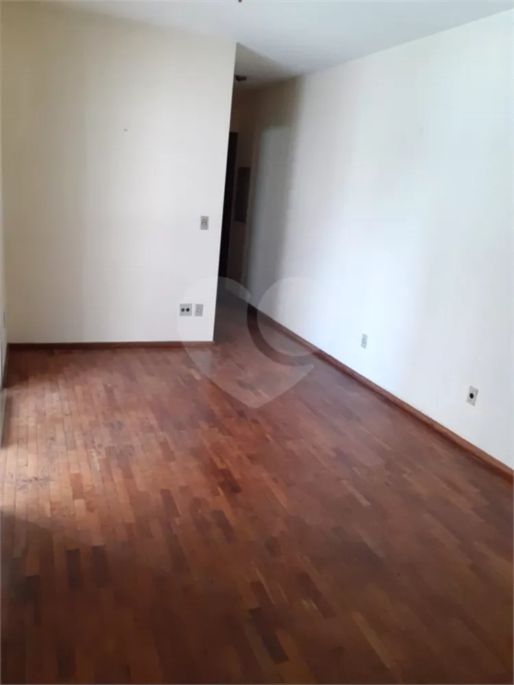 Apartamento à venda com 2 quartos, 58m² - Foto 13