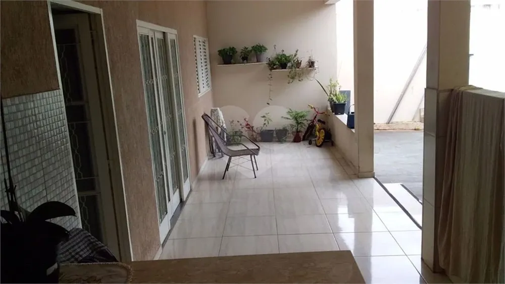 Casa, 2 quartos, 240 m² - Foto 1