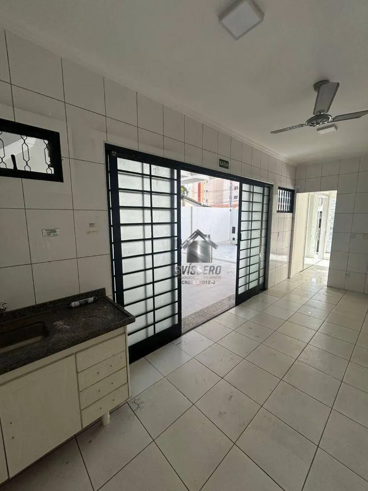 Sobrado, 3 quartos, 235 m² - Foto 6