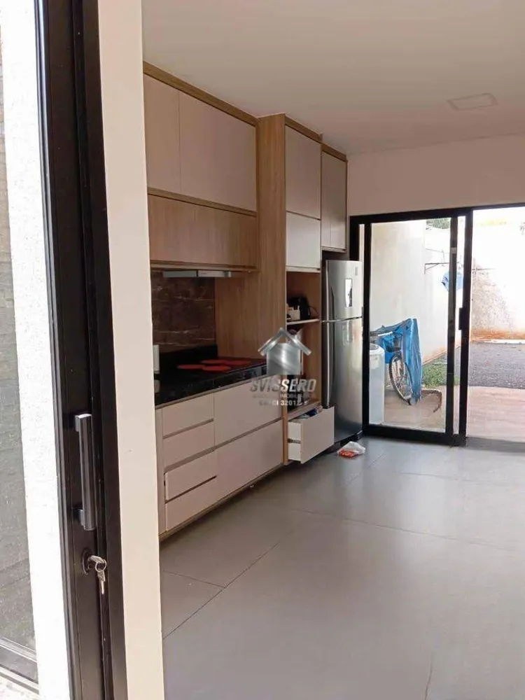 Casa, 3 quartos, 250 m² - Foto 1