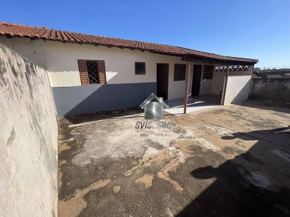 Casa, 1 quarto, 196 m² - Foto 1