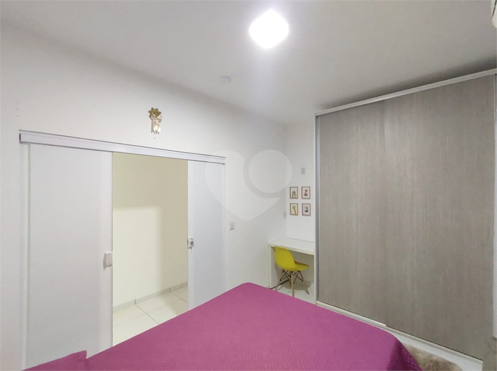 Casa à venda com 3 quartos, 339m² - Foto 24