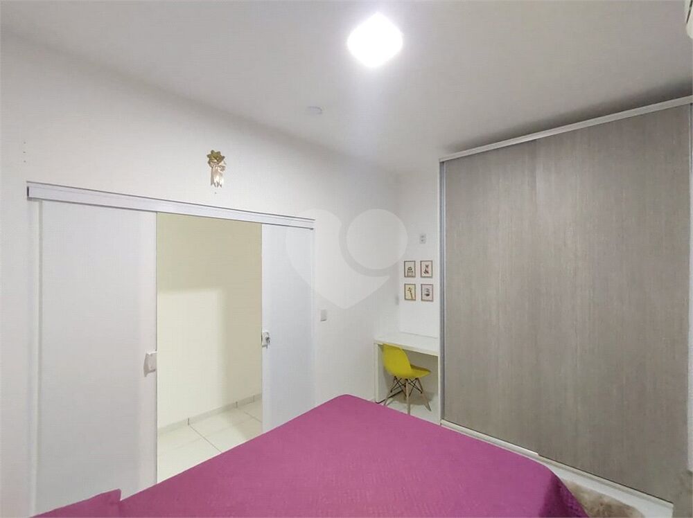 Casa à venda com 3 quartos, 339m² - Foto 6