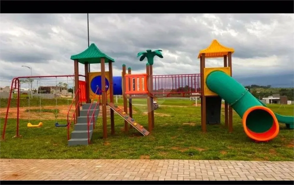 Loteamento e Condomínio, 404 m² - Foto 3