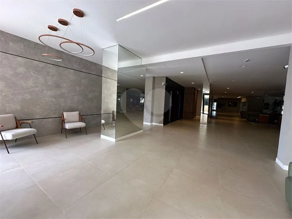 Apartamento, 2 quartos, 70 m² - Foto 2