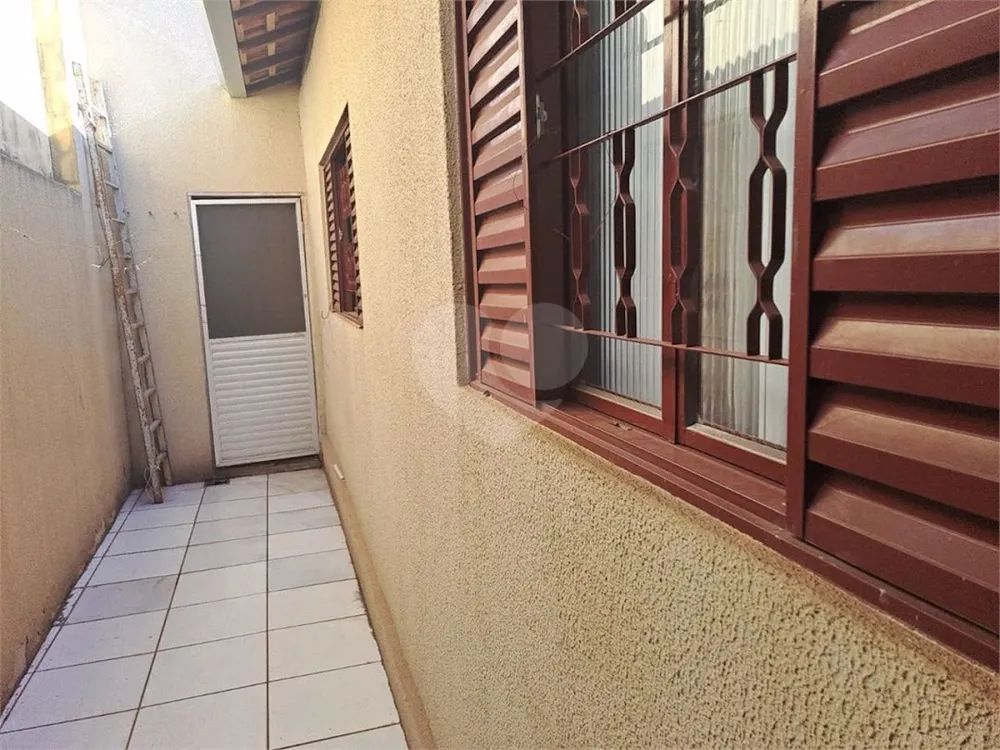 Casa, 4 quartos, 255 m² - Foto 11
