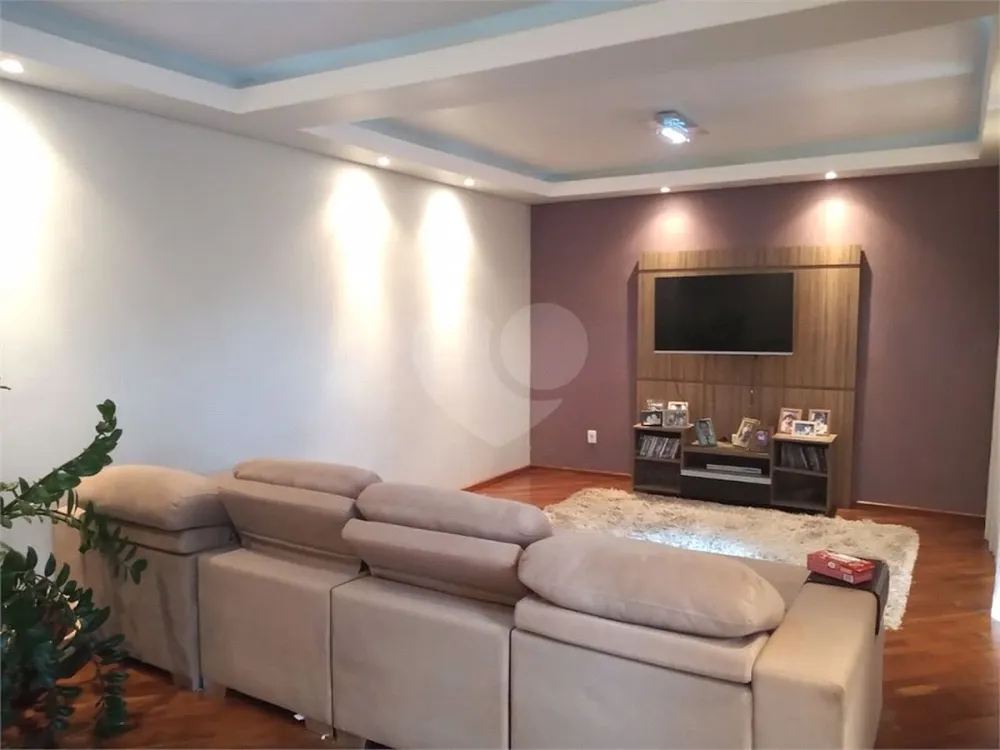 Casa, 4 quartos, 257 m² - Foto 3