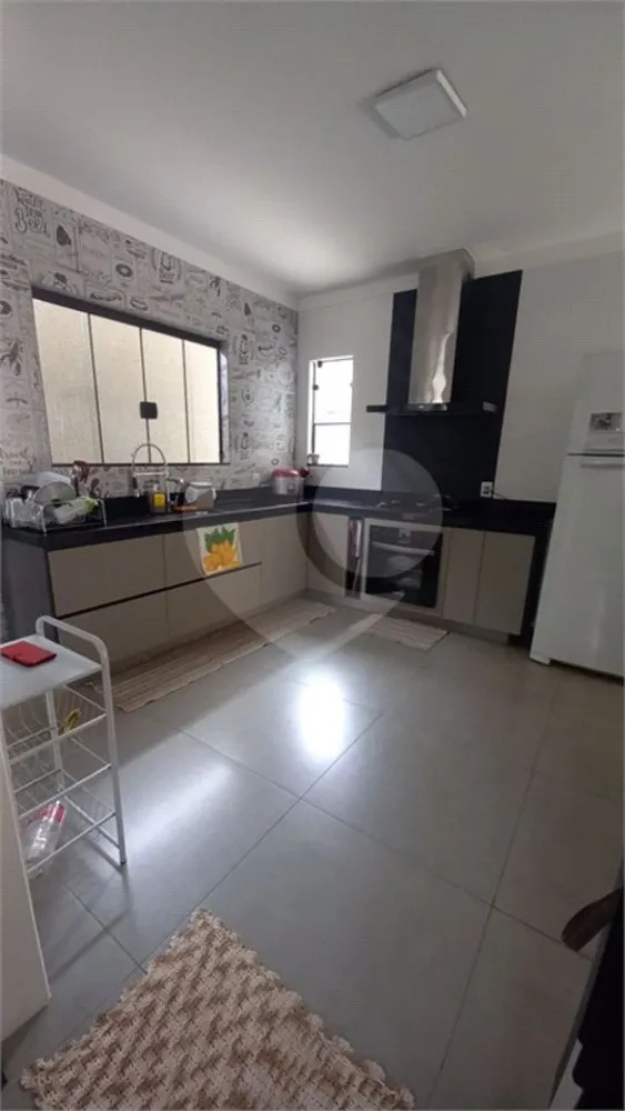 Casa, 3 quartos, 143 m² - Foto 1