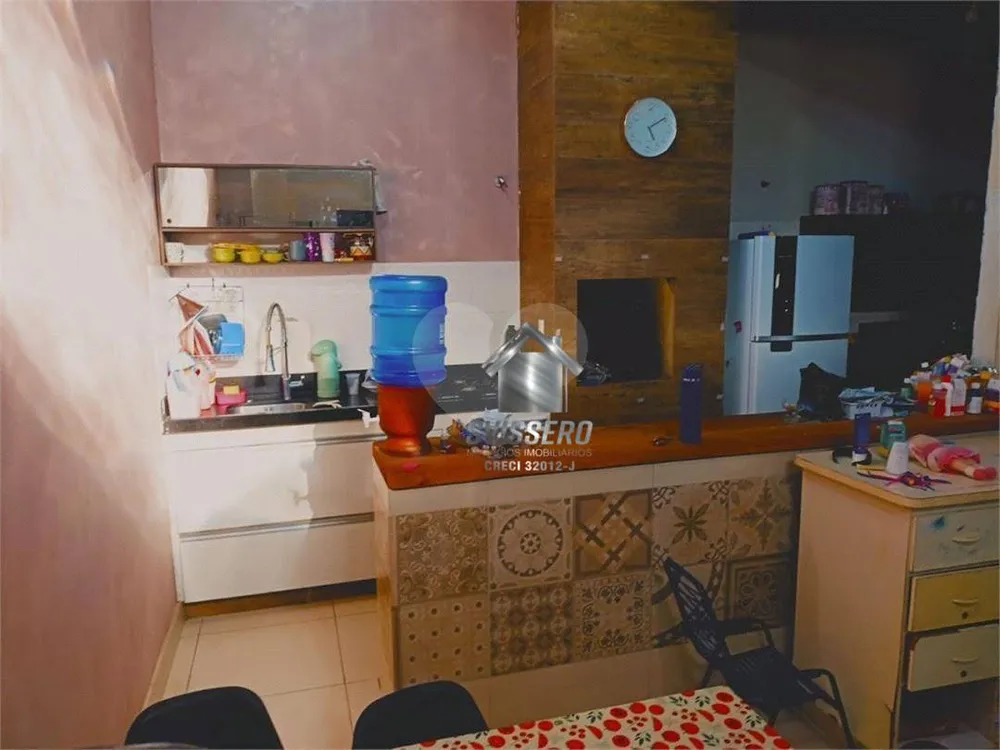 Casa, 4 quartos, 250 m² - Foto 3