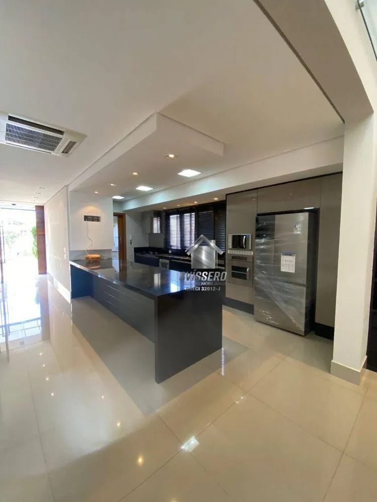 Sobrado, 3 quartos, 358 m² - Foto 3