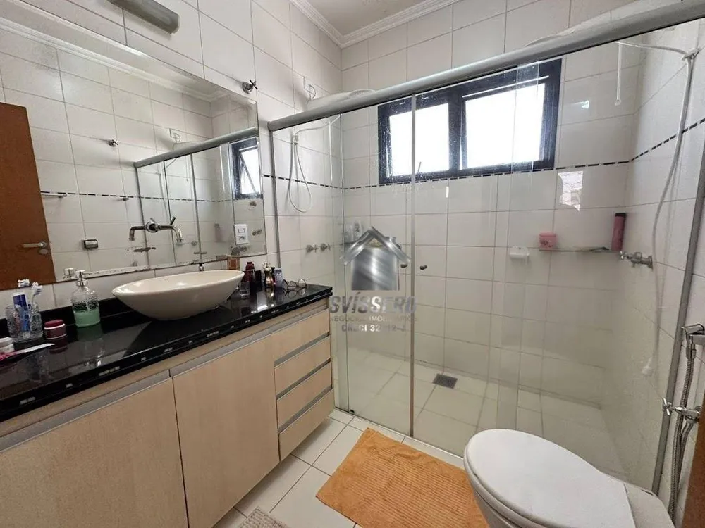 Casa, 3 quartos, 208 m² - Foto 8