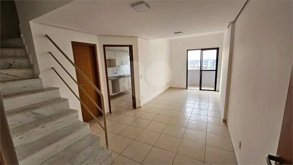 Apartamento, 3 quartos, 107 m² - Foto 2
