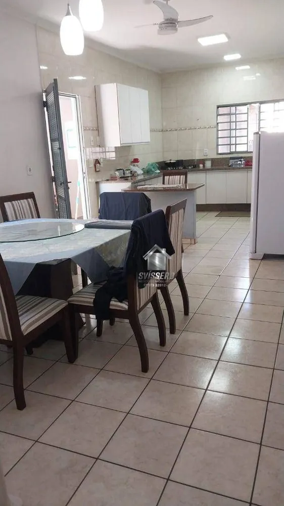 Casa, 3 quartos, 180 m² - Foto 12