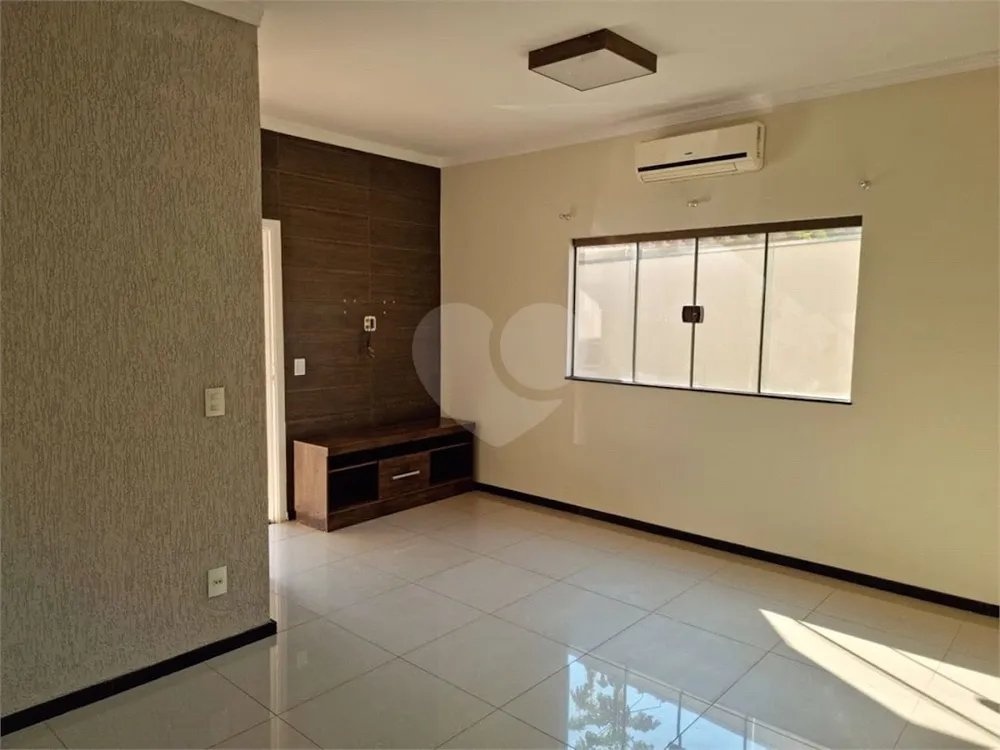 Casa, 3 quartos, 175 m² - Foto 2
