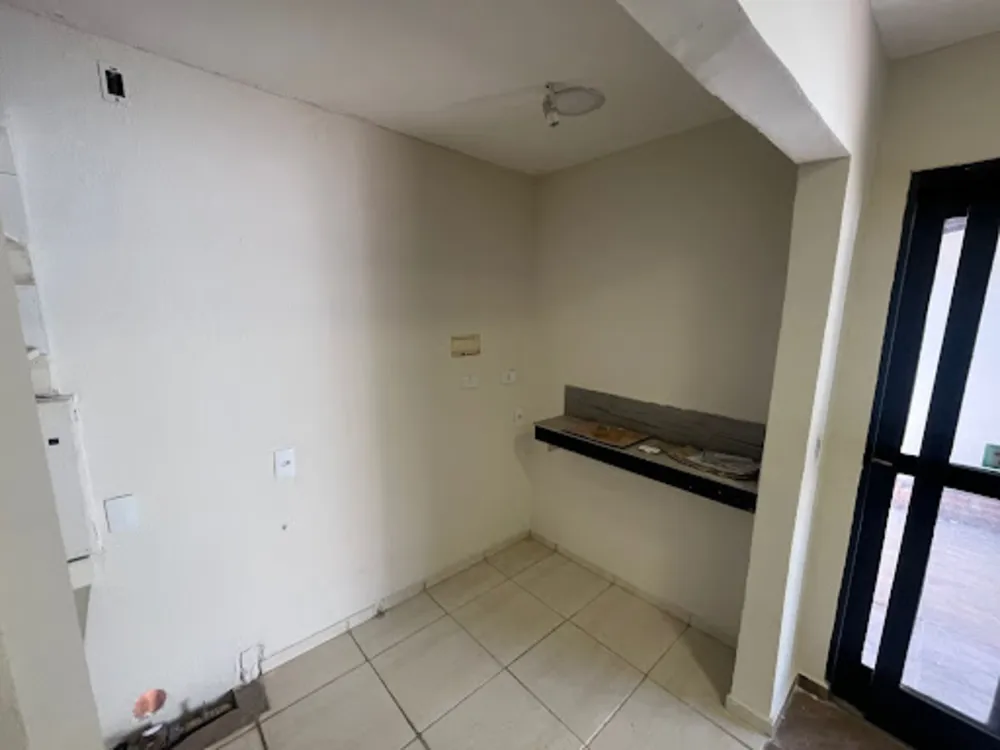 Casa, 2 quartos, 100 m² - Foto 2