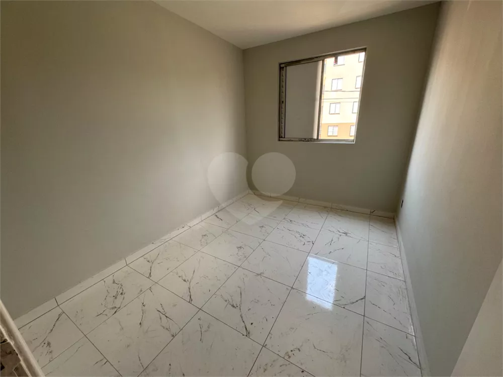 Apartamento à venda com 2 quartos, 42m² - Foto 7