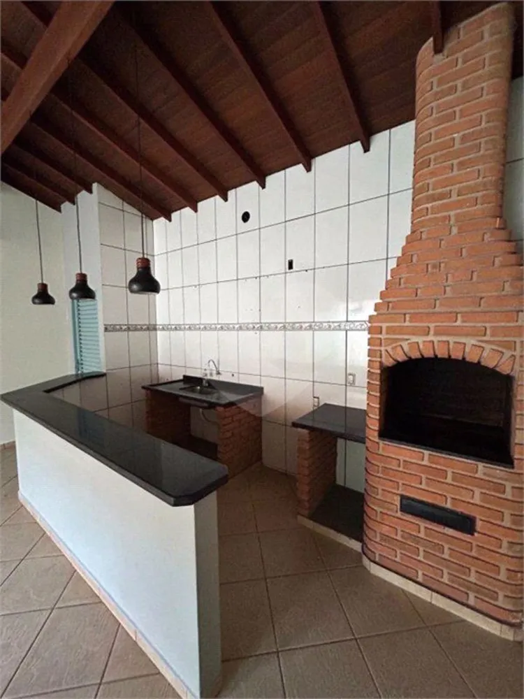 Casa, 3 quartos, 199 m² - Foto 2