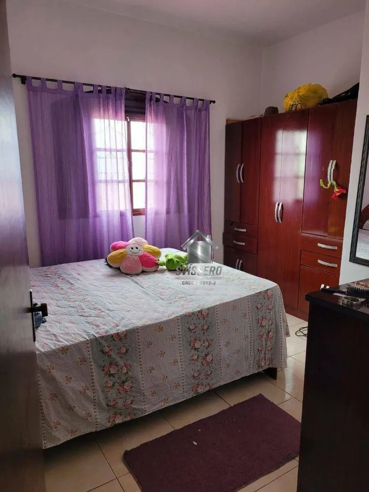Casa, 3 quartos, 2501 m² - Foto 10