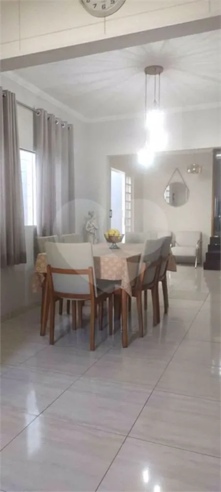 Casa, 3 quartos, 192 m² - Foto 8