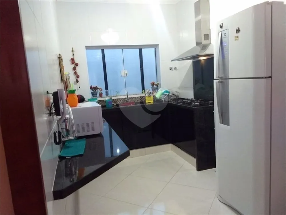 Casa, 3 quartos, 285 m² - Foto 4