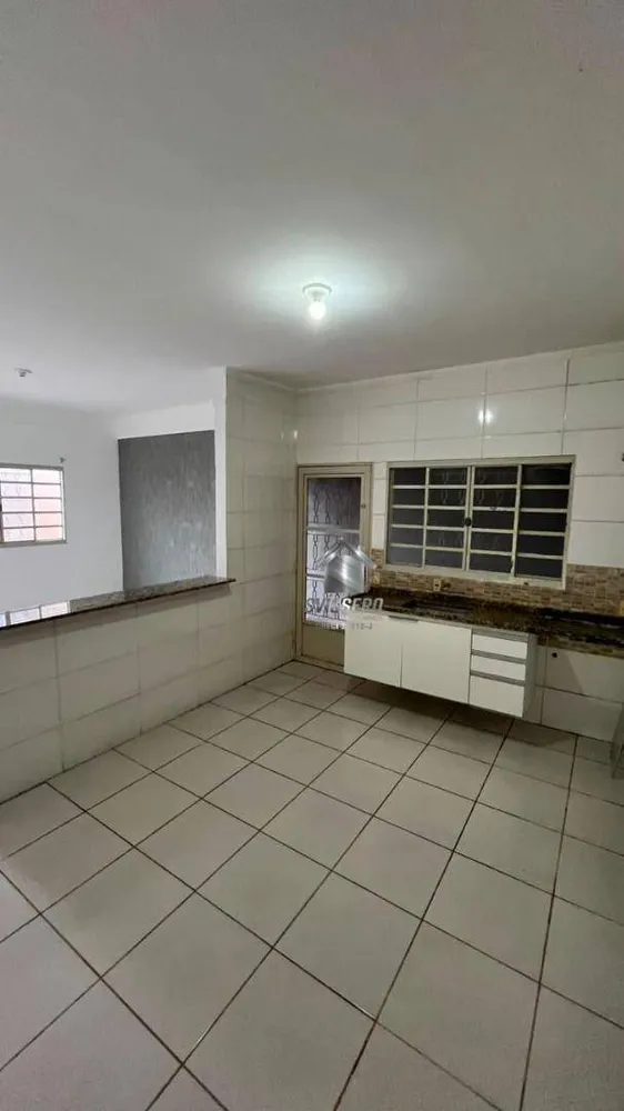 Casa, 1 quarto, 57 m² - Foto 2
