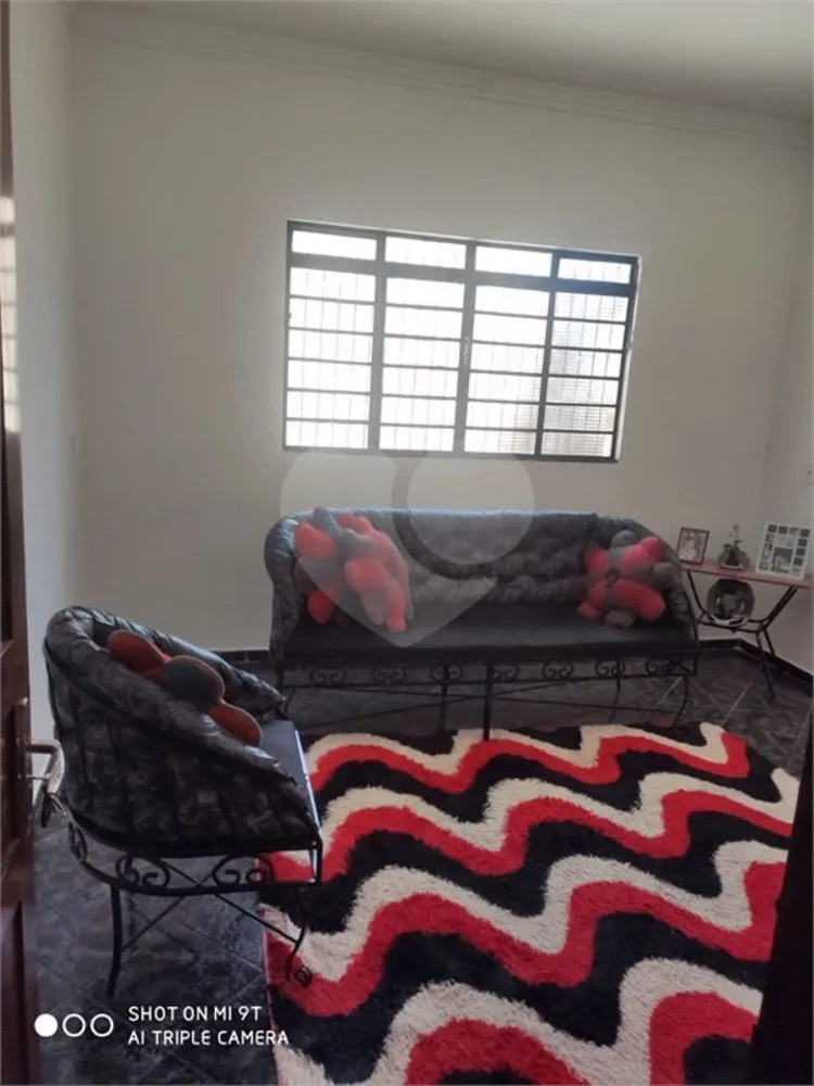Casa, 4 quartos, 224 m² - Foto 1