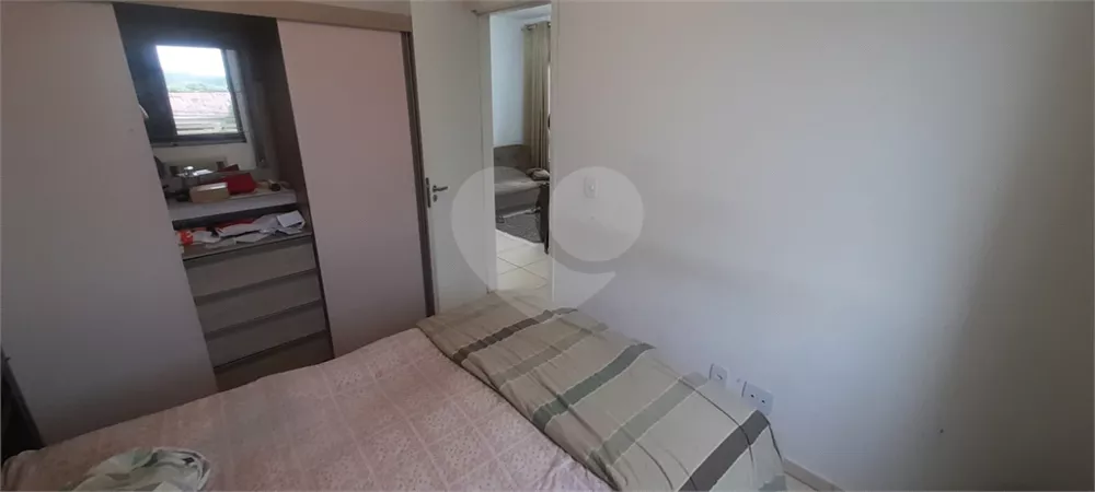 Apartamento à venda com 2 quartos, 48m² - Foto 15