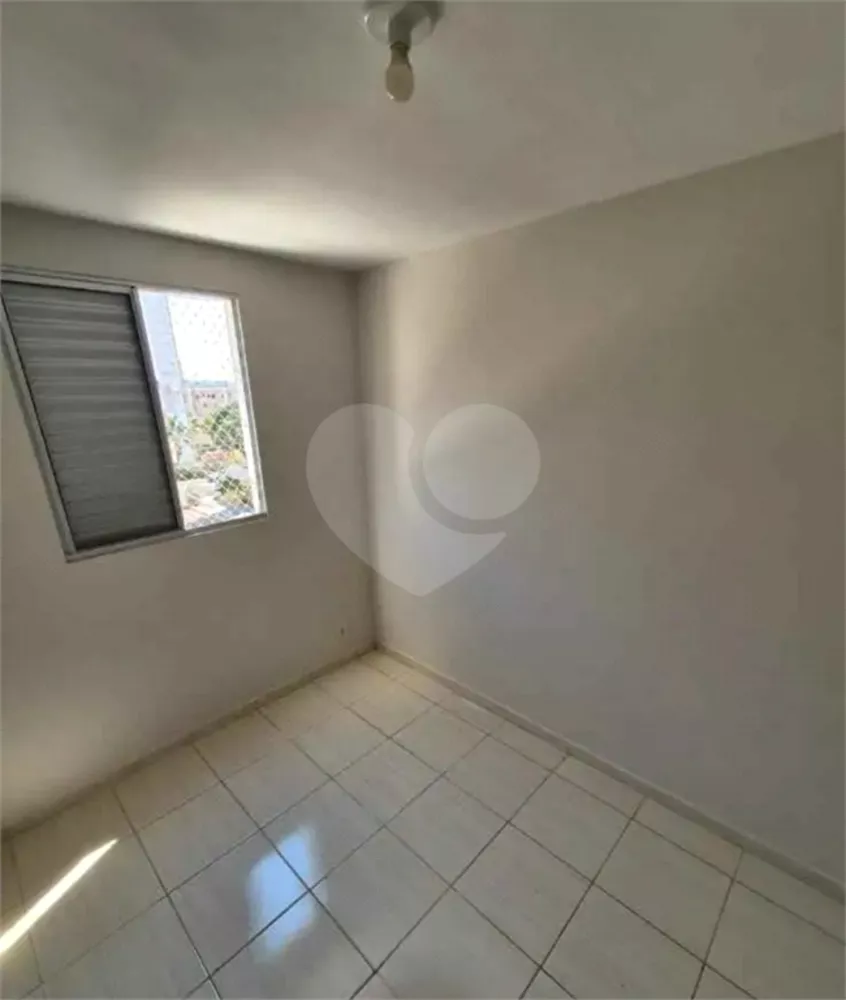 Apartamento à venda com 2 quartos, 48m² - Foto 15